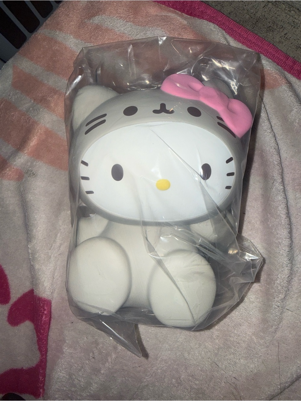 Sanrio Hello Kitty White Figure Case with Pink Bow